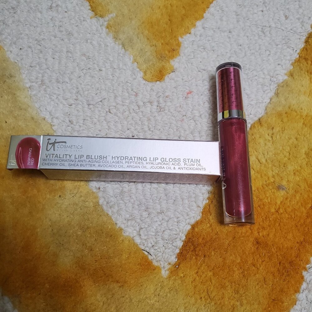 IT Cosmetics Vitality Lip Flush in Inspiring Red